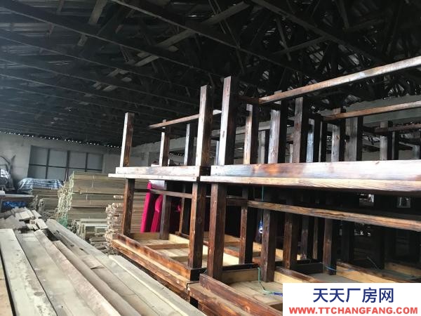 北林厂房临街，交通便利，路况良好