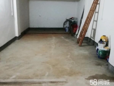 赣州市上犹物资仓库  车库出租，第五小学旁光华庄园 仓库 42平米