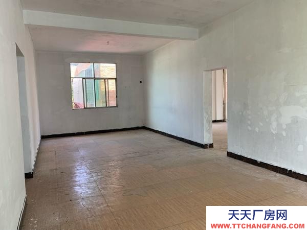赣州市兴国机加工厂房 兴国红门工业园厂房交通采光好
