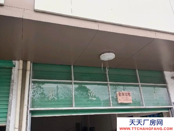 赣州市石城物资仓库  房源位于温坊清华大道102号，店面出租