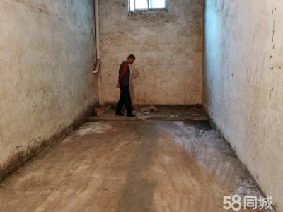 九江市浔阳物资仓库 天马建材家具城附近一楼图1