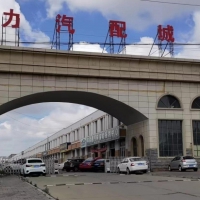 (出租) 乌兰察布出租国力汽配城商铺(新房)可做库房