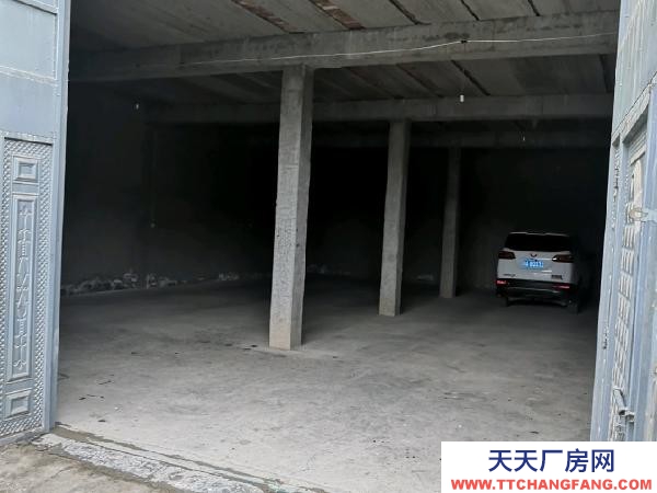 互助房子层高4米，大概位置在互助金圆水泥厂旁边