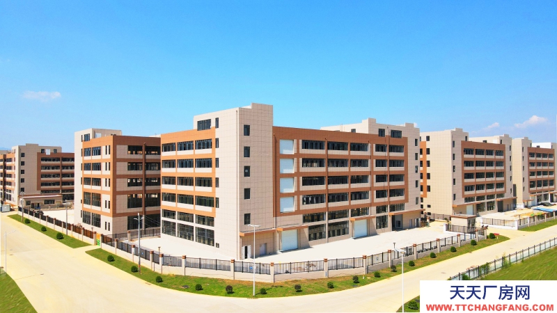 出售全新独院厂房， 50年产权，已做丙类消防，有喷淋，价格2500元/方起