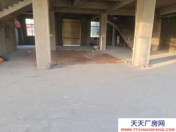 九江市德安机加工厂房  全框架结构，水、三厢电配设齐全