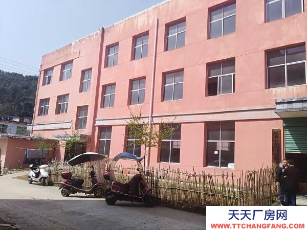 九江市修水速冻面米制品厂房 地理位置优越，物流方便，交通便利，价格实惠！