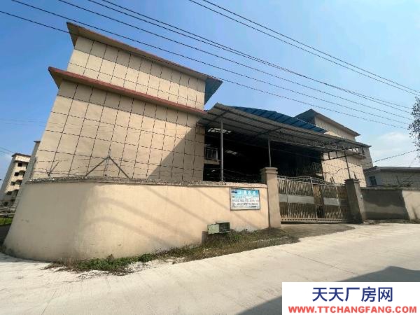 宜春市袁州糕点厂房 占地面积800平米，三层。