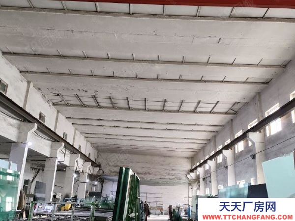 和平满融附近厂房1000平机械厂房，砖混结构，吊车10吨，3吨，办公