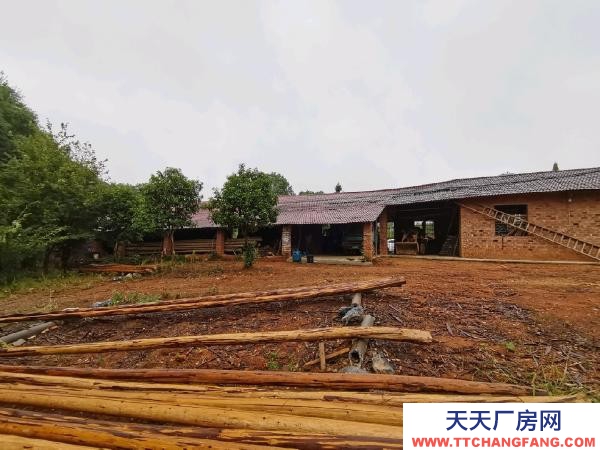 宜春市袁州腌腊肉制品厂房  厂房出租，出租厂房，可进出大货车，位置好