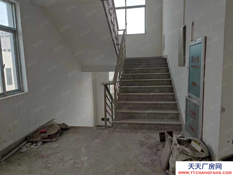 台州市仙居(出租) D6 仙居永安工业园区厂房三层3000平出租
