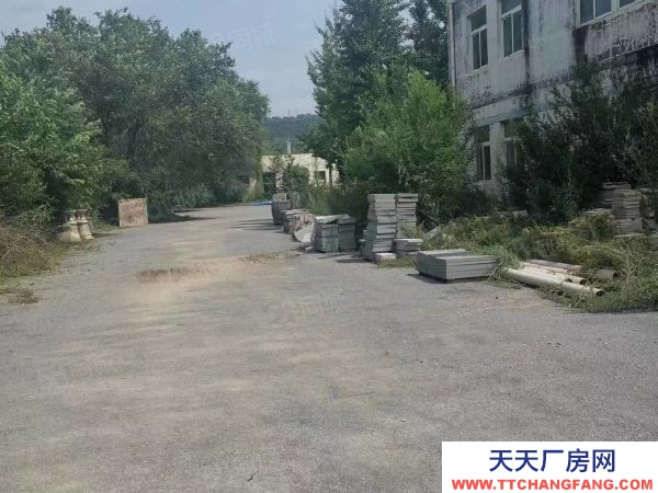 旅顺口国有产权食品厂土地证面积31000平，厂房面积6000平