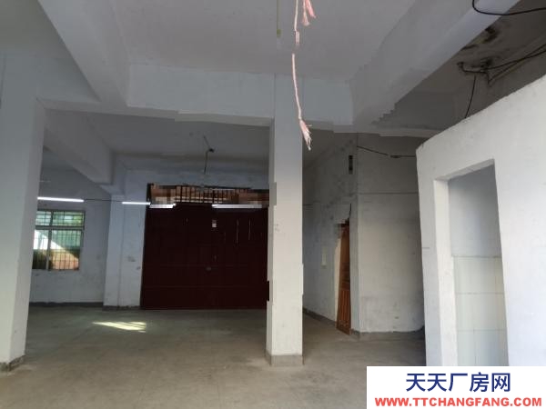 宜春市樟树物资仓库 前后宽敞，方便出行，设施齐备，安全可靠