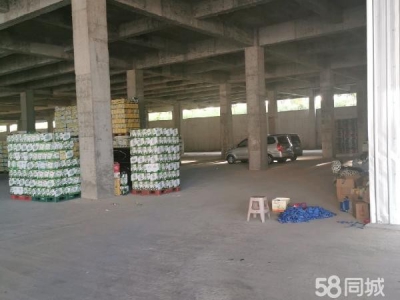 宜春市樟树物资仓库 六码头散货场，有铁路专用线直通库房里。图2