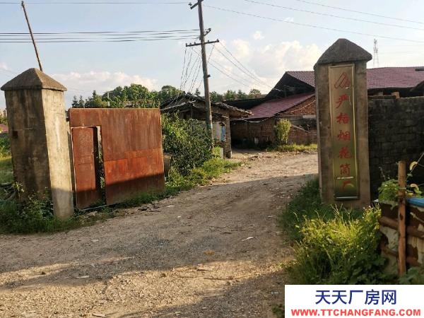 宜春市万载机加工厂房 万载城区 里泉村彬树亭 厂房 2600平米