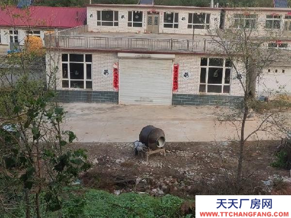瓦房店楼下框架近400平，高4米左右，楼上100多平。