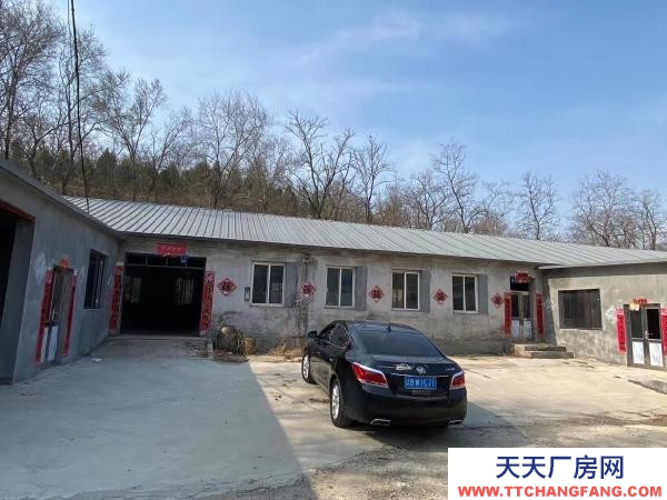 普兰店太平乡龙山社区 厂房 1200平米 宽敞厂房