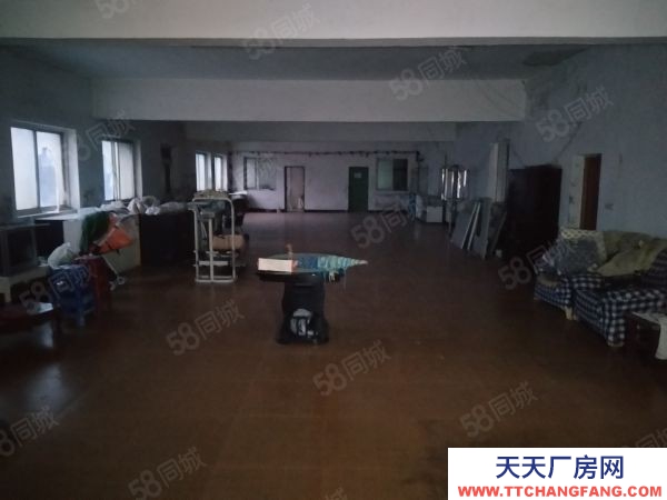 望花门市房，办公室，库房6000平出租