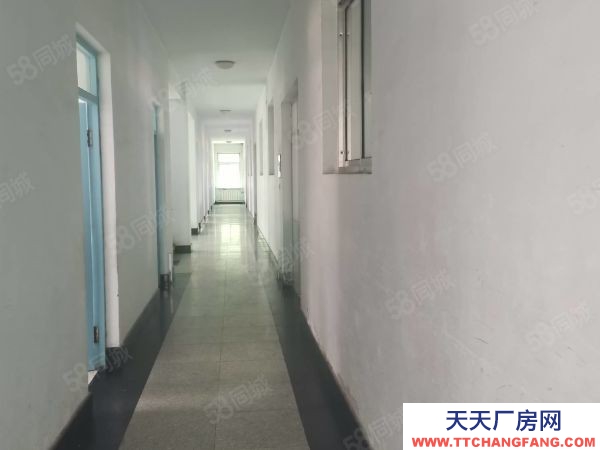 顺城工业用地 三千平 1400平房屋 手续齐全可贷款