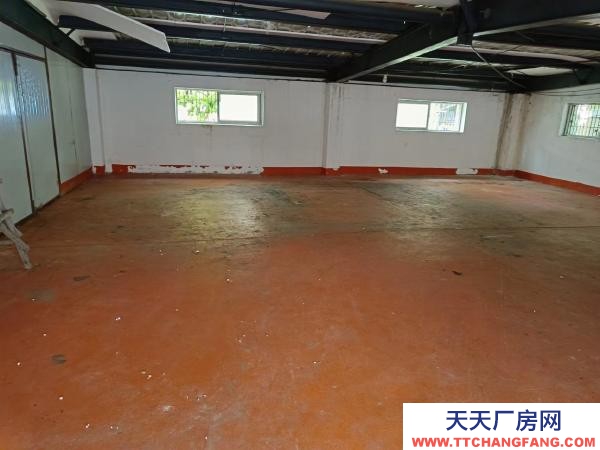 西市有三项电，可做小型加工或仓储，门口场地宽裕可停车卸车