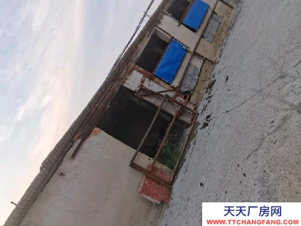 兴隆台自己家厂房，设备齐全，人住人屋设备齐全