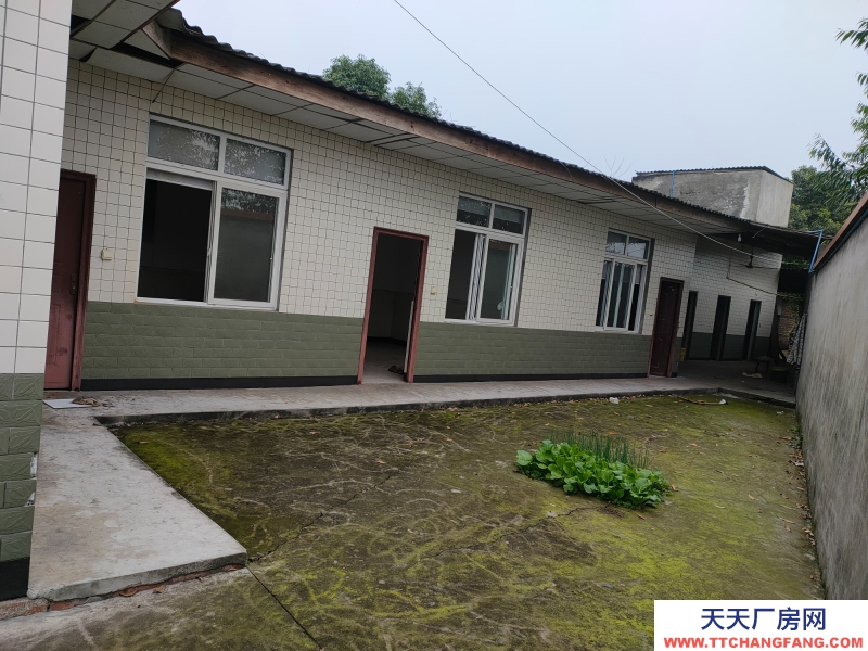 成都周边5000平米厂房出租