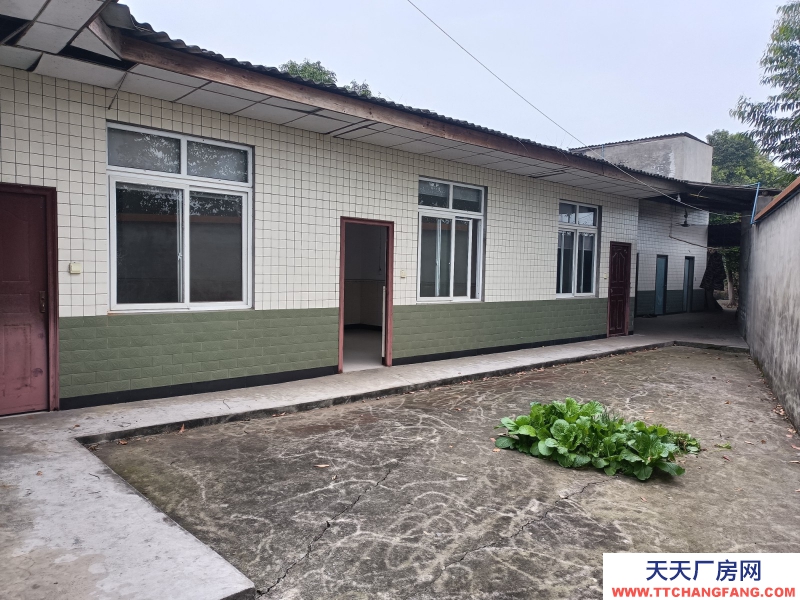 成都周边5000平米厂房出租