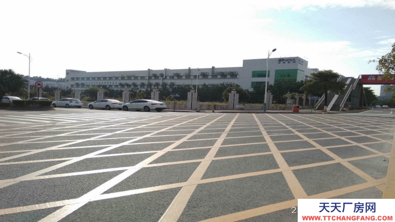 东莞市洪梅镇３４６８４平方独门独院厂房出租