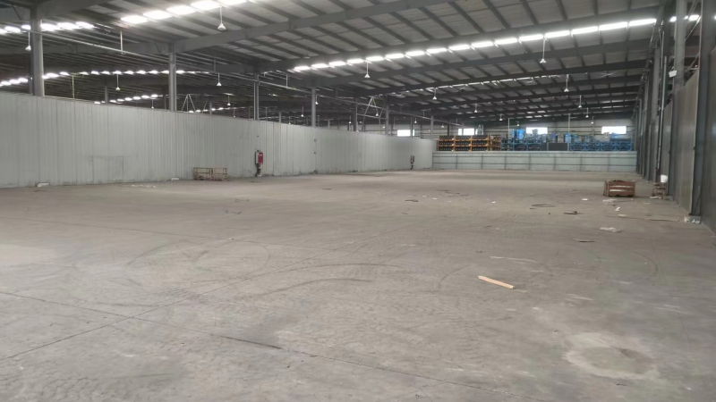 出租龙泉驿恒大绿洲 仓库 位置好 交通方便