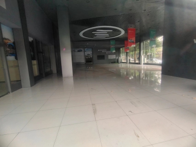 龙泉驿区汽车展厅出租图1