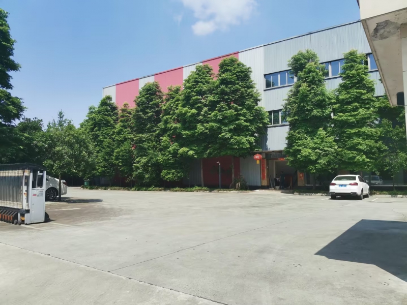 崇州九成新钢结构库房出租
