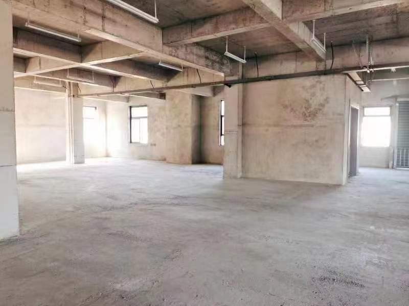 出售杭州全新独栋厂房，只售3000多，高速轻轨环绕，生活配套齐全
