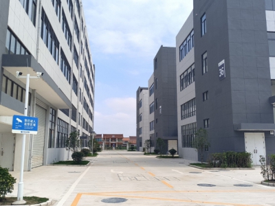 三层标准厂房出售 独门独院 可按揭 双证齐全