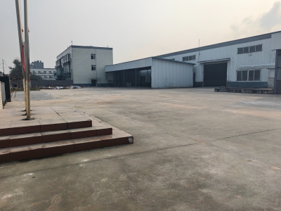 288米行车厂房出租图4