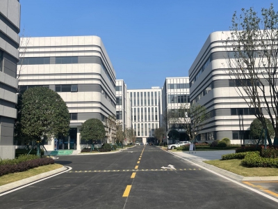 天府新区全新品质厂房图1