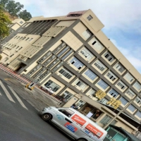 深圳市石岩街道1万平方红本厂房（仓库）出租