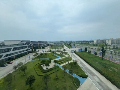 可喷漆喷塑，可办证，可分租 目前园区招商行业不限种类可以办理入园—可以喷漆喷塑 个别企业可以申请补...