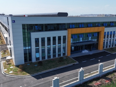双流13米高厂房出租，带行车