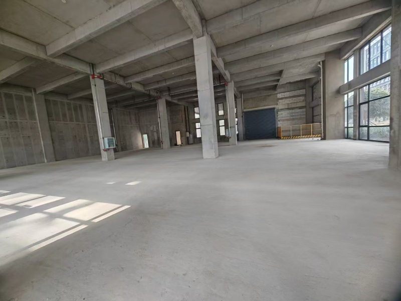 市区三环工业上楼生产孵化园区 内通地铁 交通便利内置员工食堂