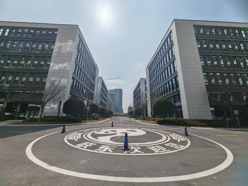 市区三环工业上楼生产孵化园区 内通地铁 交通便利内置员工食堂
