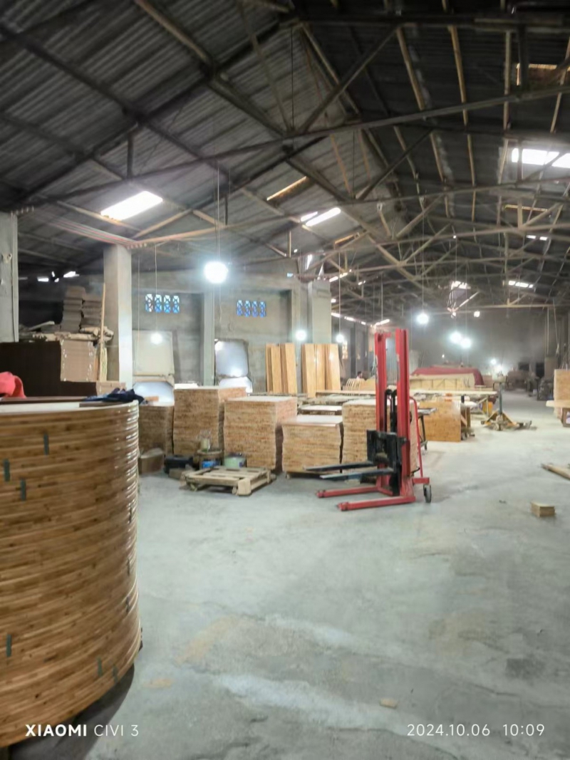 厂房出售，带动力电，公路旁