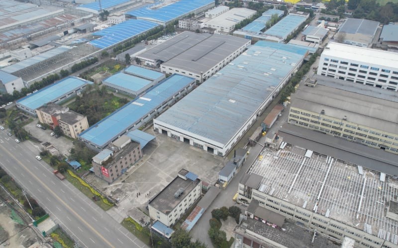 成都13000平机械加工厂房出租 独门独院厂房 带行车厂房出租 成都周边哪里有适合做机械加工的厂房