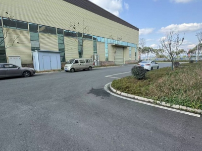 丹棱1528平行车及650平厂房出租图4