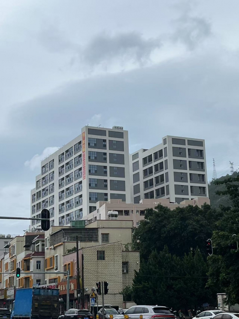新圩长布精装修厂房