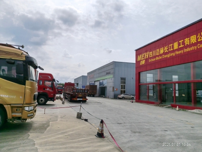 晨明新都商用车总部港对外招商。图3