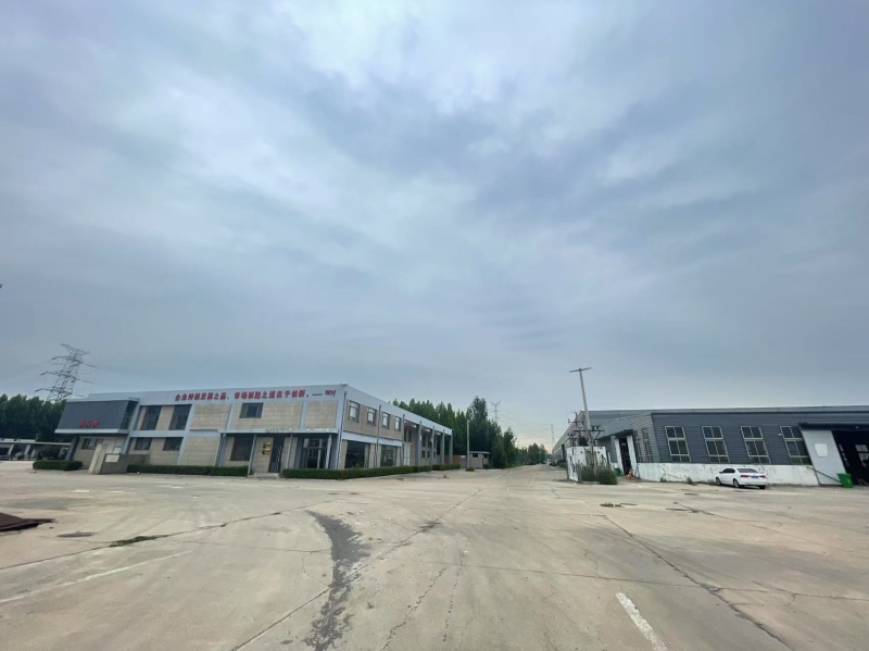 紧邻高速口厂房直租（整租、分组）设备手续齐全，内部道路宽敞