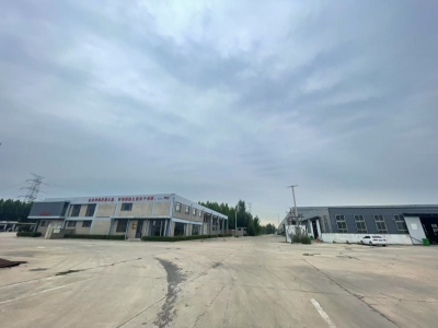 紧邻高速口厂房直租（整租、分组）设备手续齐全，内部道路宽敞