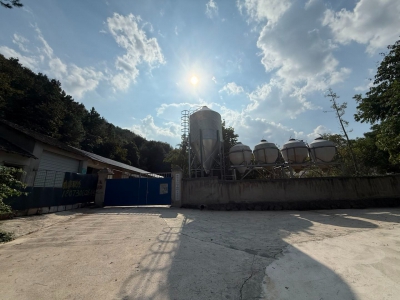 杭州建德市 20亩 生态养殖基地 7猪舍 全配套环评设施【面议】