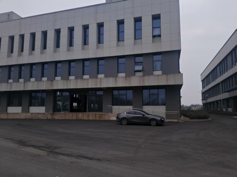 天然气污水处理，电12000KW，面积不限，污染排放行业可进