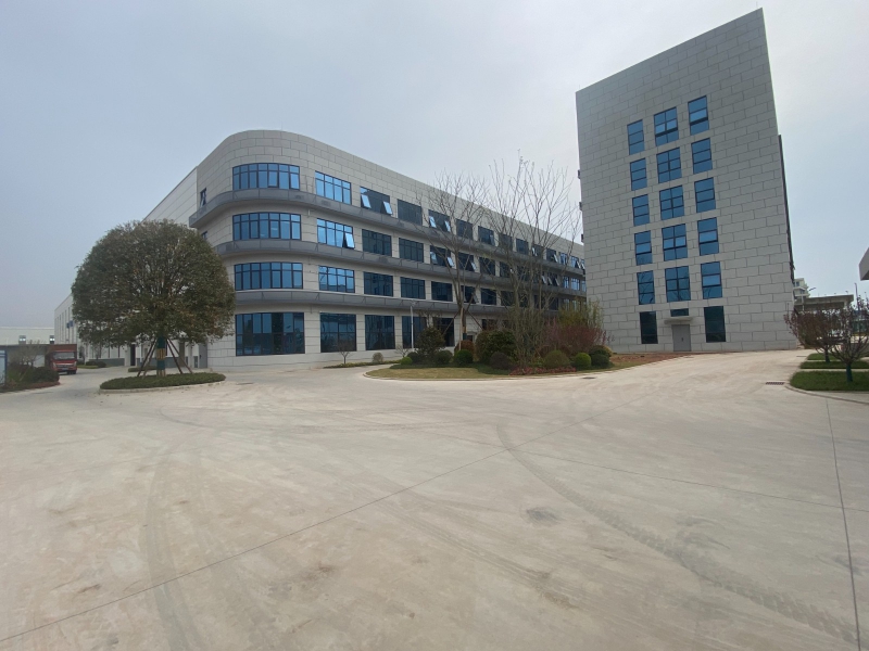 成都东部新区1楼10000余平厂房租赁 背靠阿里巴巴 正对蜂巢能源 办公楼、倒班楼配套齐全