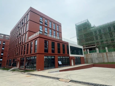 成都龙泉经开区8栋独立厂房 整栋出租8900-13000㎡，直租无中介费图2
